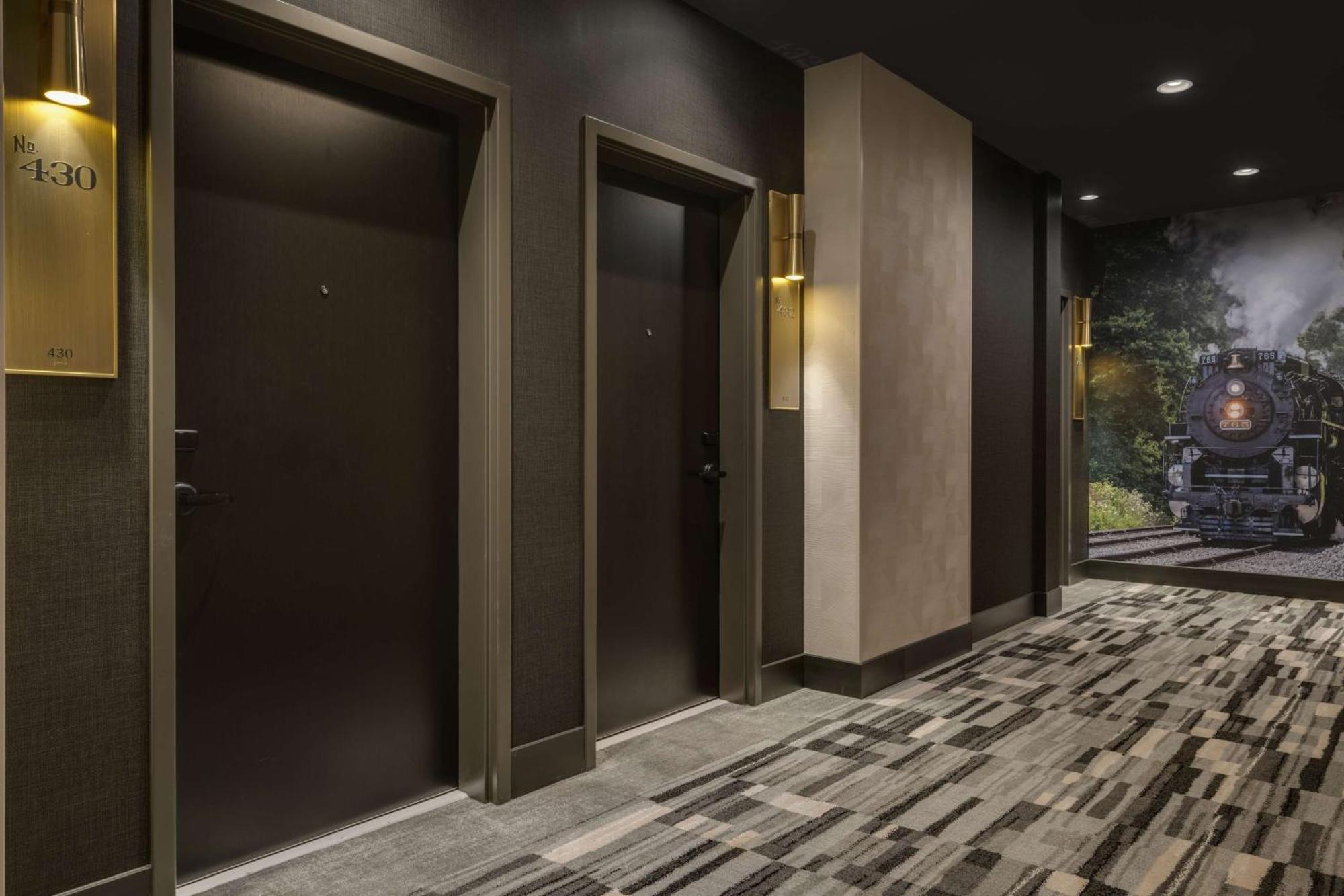 Hotel Nickel Plate Fishers, Tapestry Collection By Hilton Экстерьер фото
