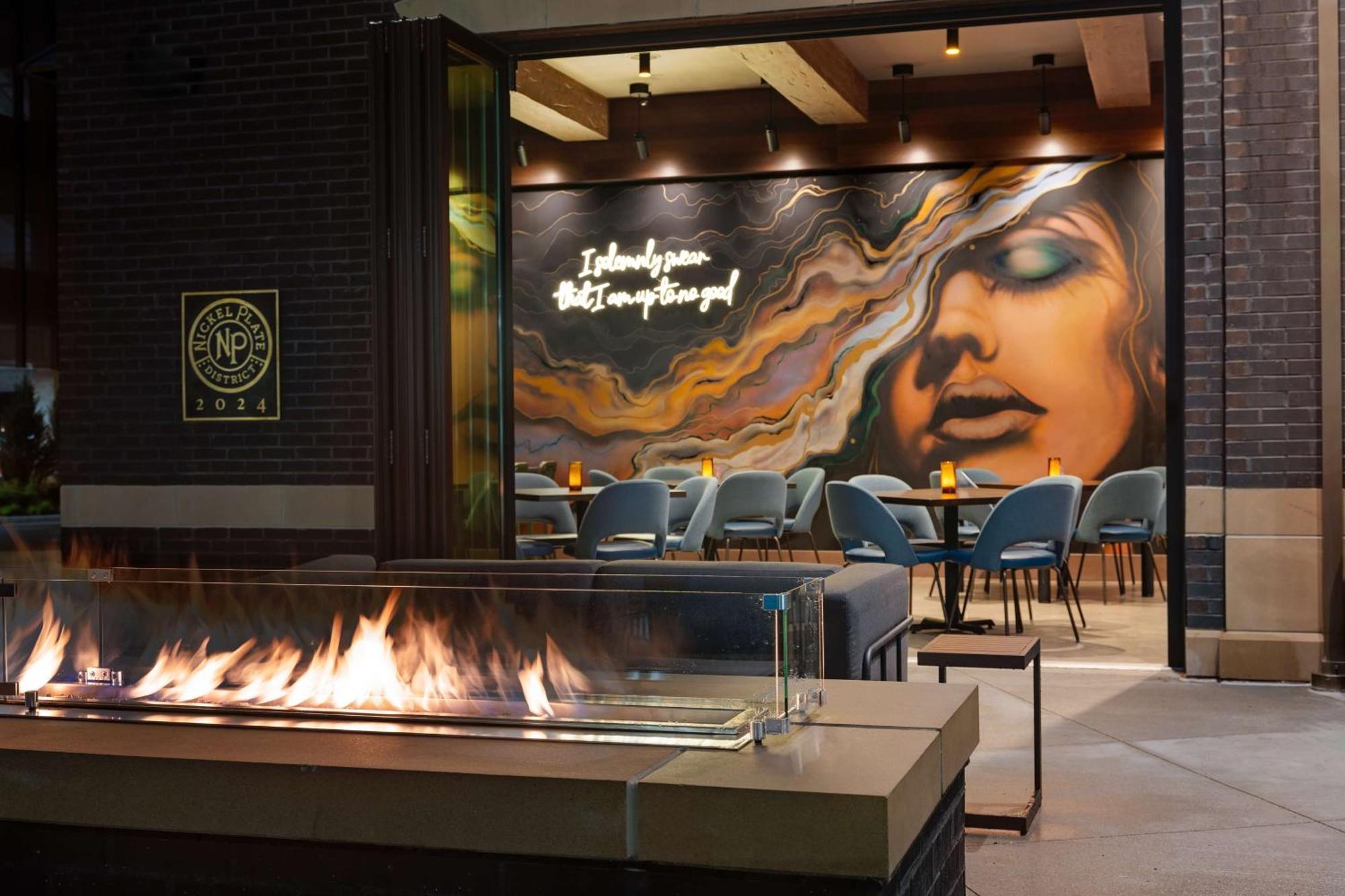 Hotel Nickel Plate Fishers, Tapestry Collection By Hilton Экстерьер фото